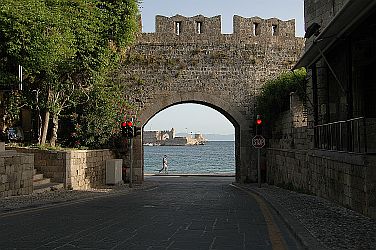 retire-in-greece