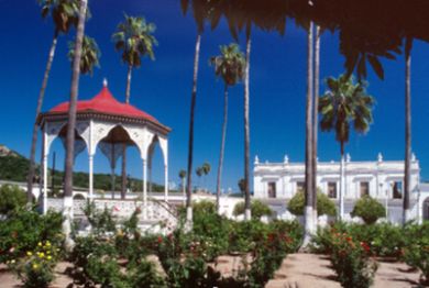 retiring in mexico